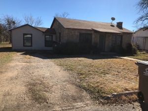 2325 Chestnut
