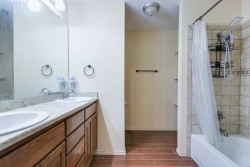 2122 Woodlawn Dr (7)