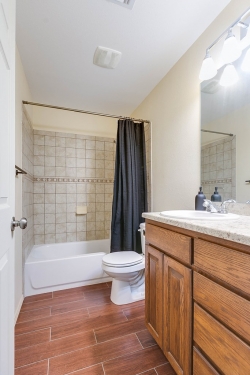 2122 Woodlawn Dr (9)