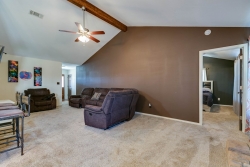2122 Woodlawn Dr (2)