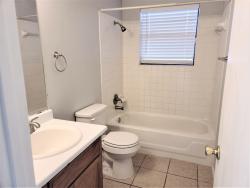 2709 McGill (6)