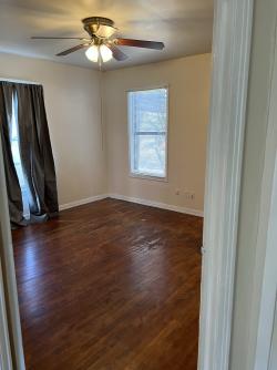 1201 Clairmont (5)