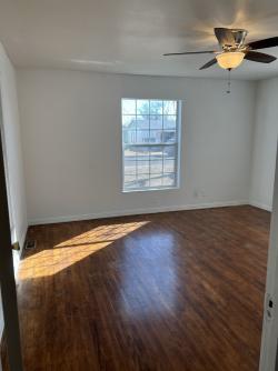 1201 Clairmont (7)